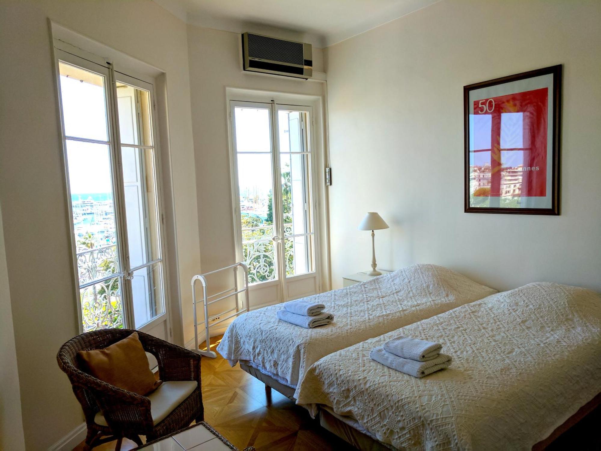 Citilet Louis Blanc 1,2,3 - Three Gorgeous, Open-Plan Apartments Cannes Quarto foto