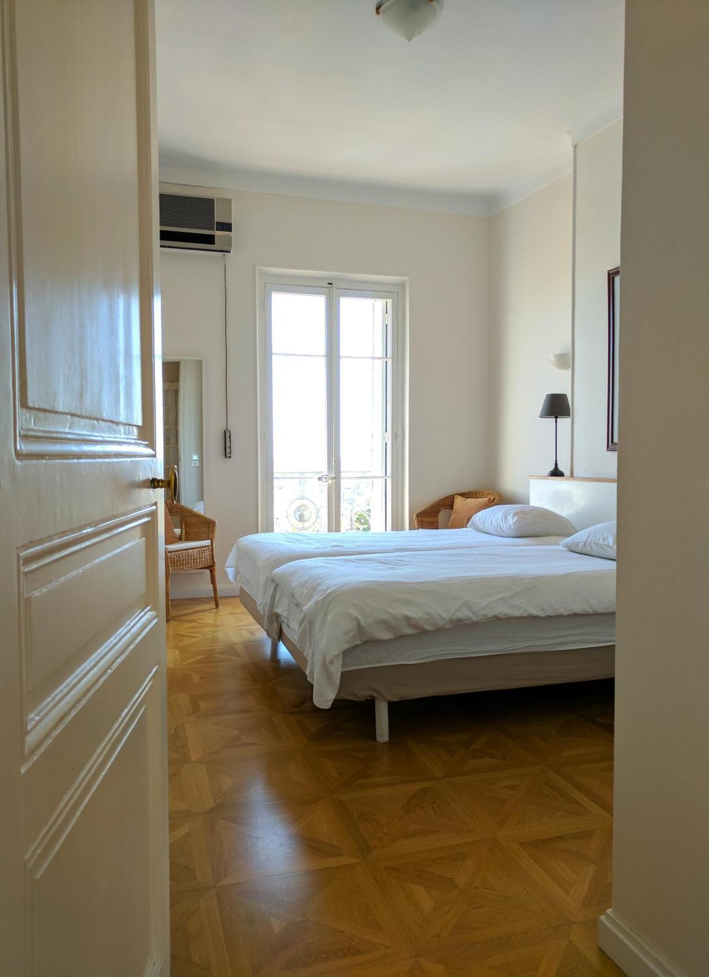 Citilet Louis Blanc 1,2,3 - Three Gorgeous, Open-Plan Apartments Cannes Quarto foto